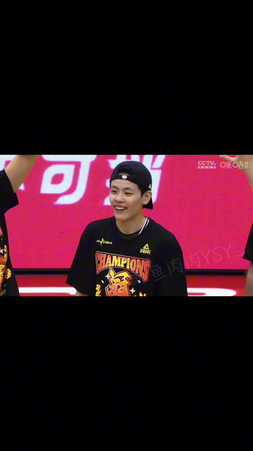 以小搏大以弱勝?gòu)?qiáng) ；從不被看好，到站到最高的領(lǐng)獎(jiǎng)臺(tái)...